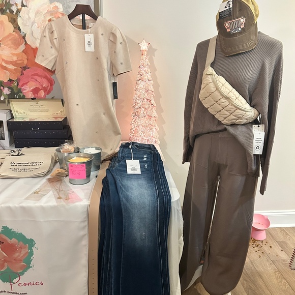 NWT Rae Mode 2 Piece Sweater Set Small - Picture 5 of 5